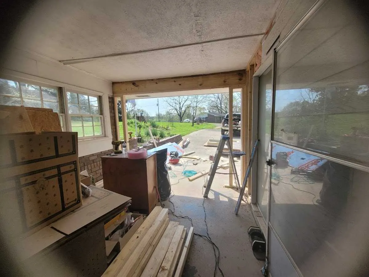 Air movers and dehumidifier for Water Mitigation Services in Skippack